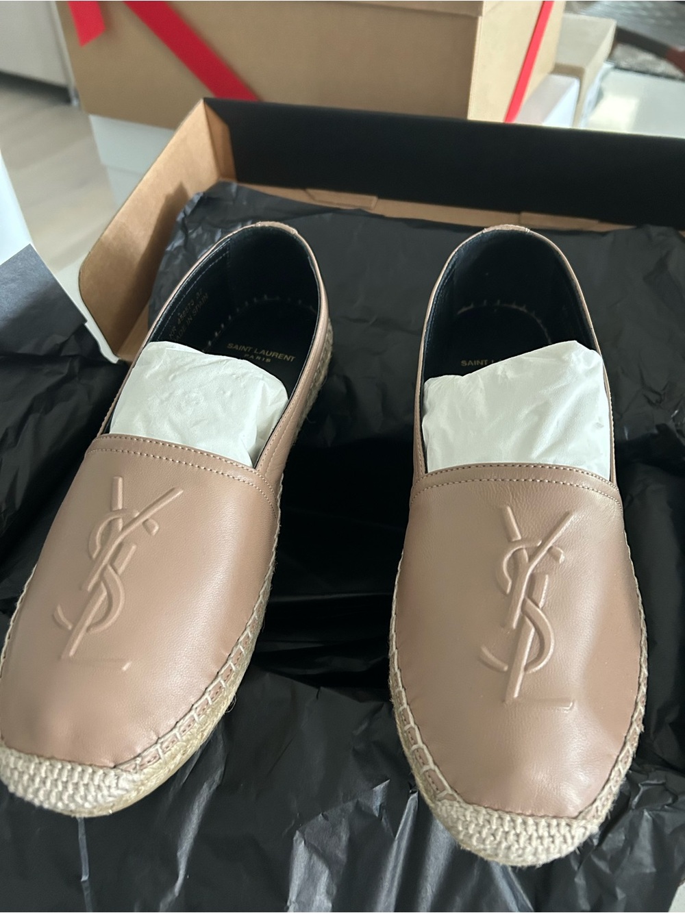 BRAND NEW Saint Laurent Rose Poudre Leather Espadrilles dust bag